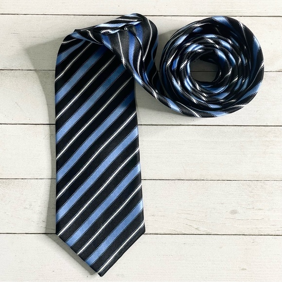 YVES SAINT LAURENT Striped Silk Neck Tie - Picture 2 of 5